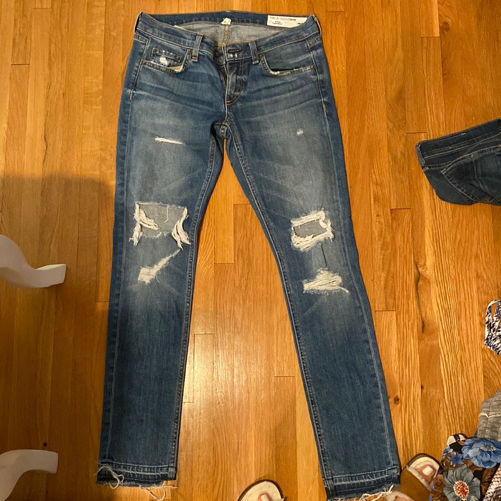 Low-rise Rag & Bone size 25 distressed jeans